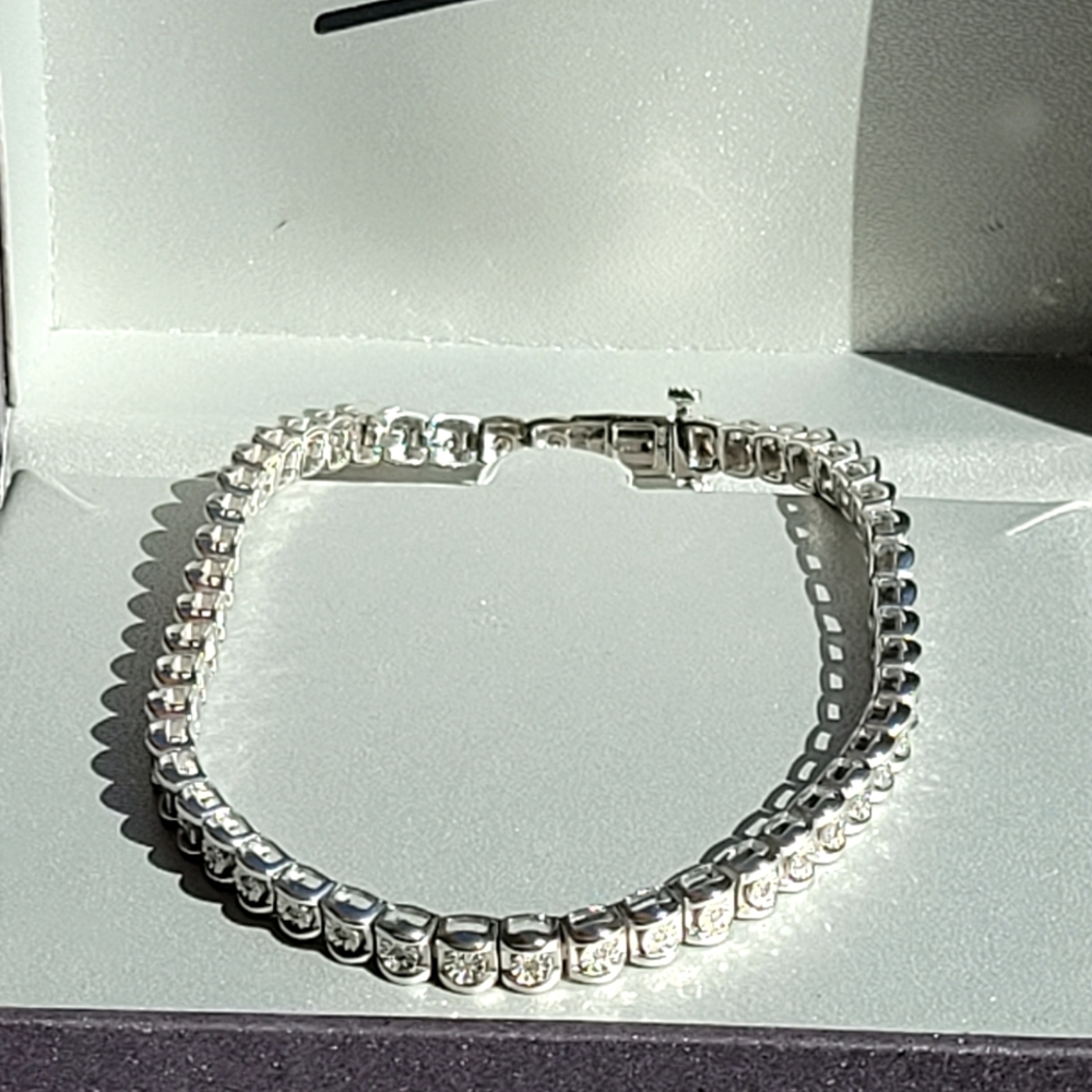 Diamond and silver tennis bracelet